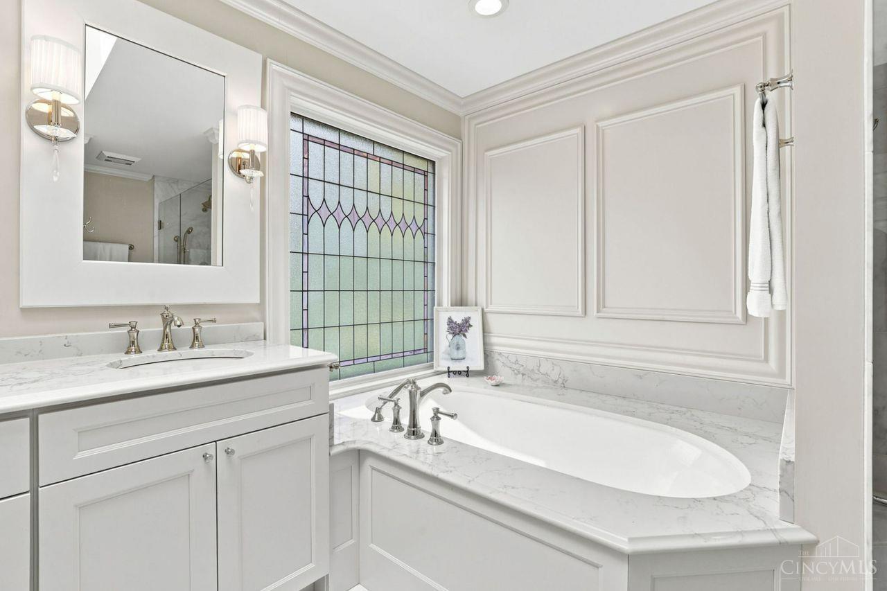 9786 Bennington Drive, West Chester, OH, 45241 — photo 38