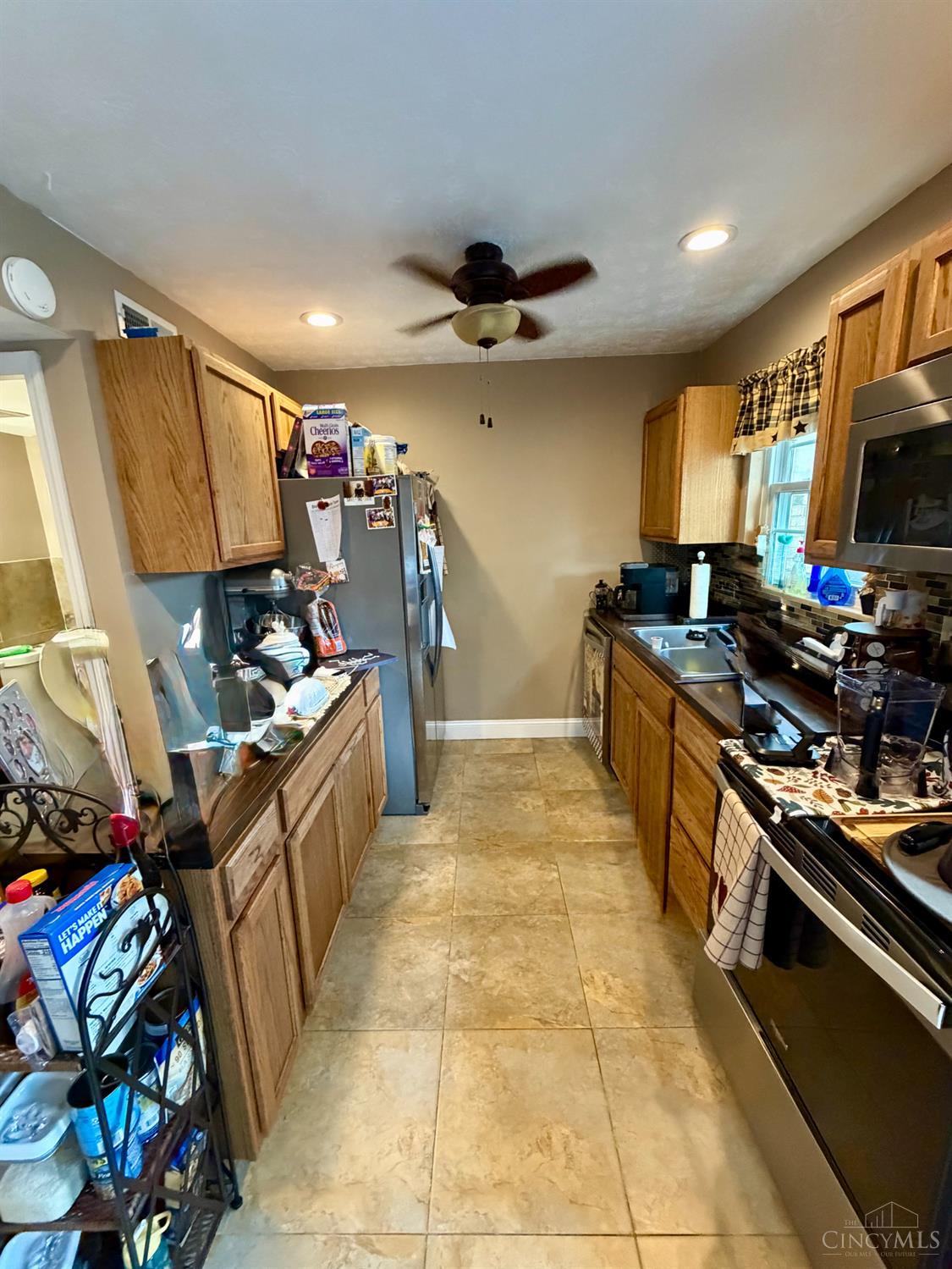 3400 Amberway Court, Colerain Twp, OH, 45251 — photo 6