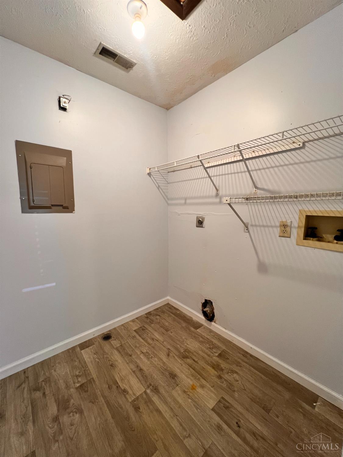 3607 Parfore Court, Pierce Twp, OH, 45245 — photo 23