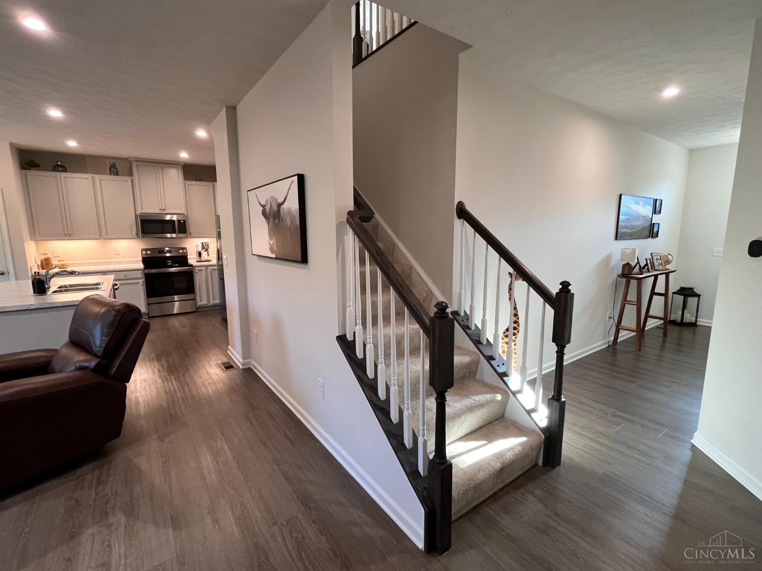 2944 Cardiff Court, Fairfield Twp, OH, 45011 — photo 5
