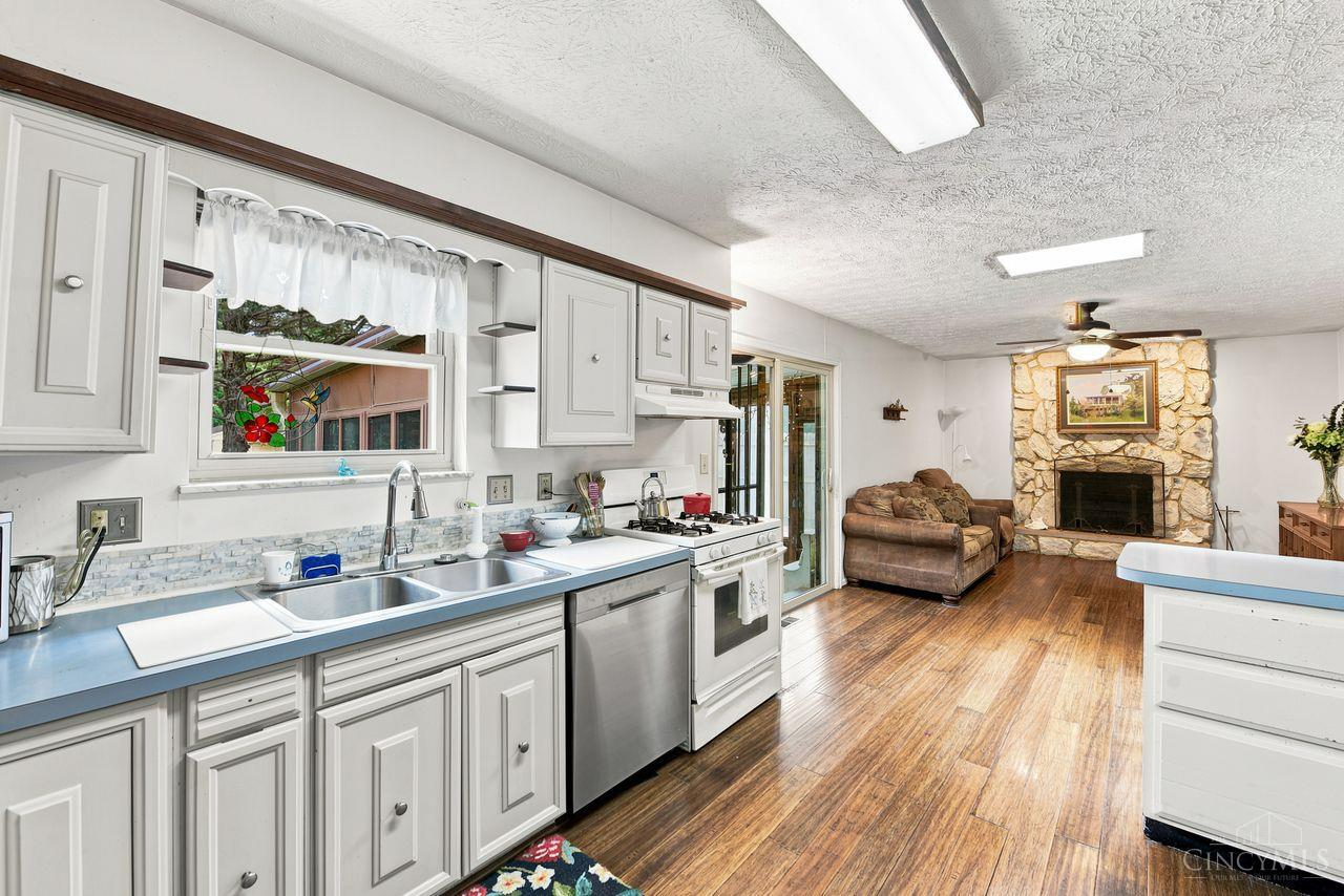 8488 Bluebird Drive, West Chester, OH, 45069 — photo 5