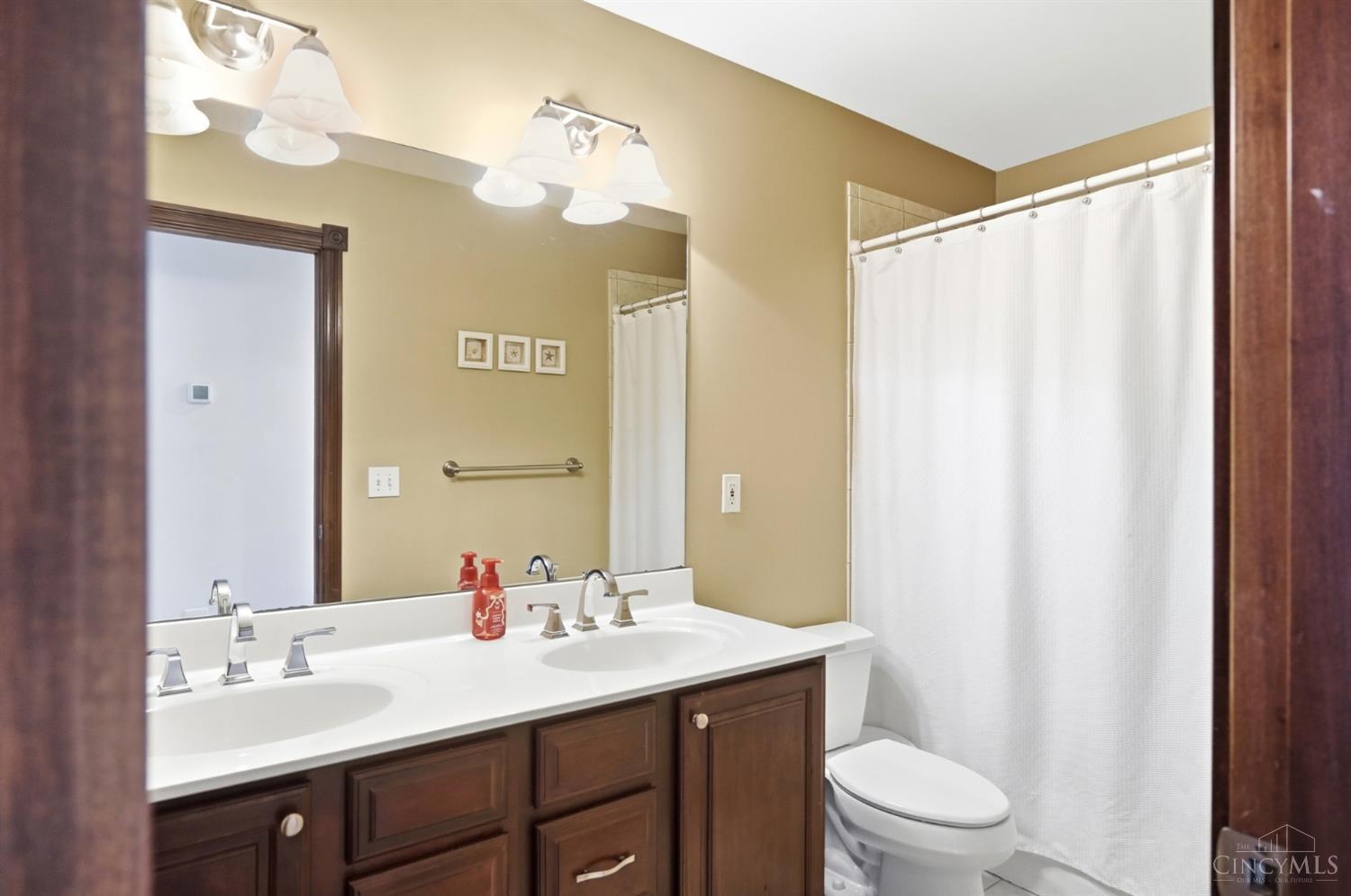 1374 Wexford Lane, Green Twp, OH, 45233 — photo 36