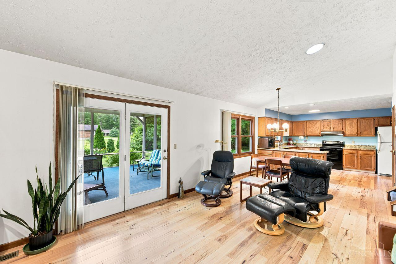 9233 Meadow Drive, Deerfield Twp., OH, 45039 — photo 17