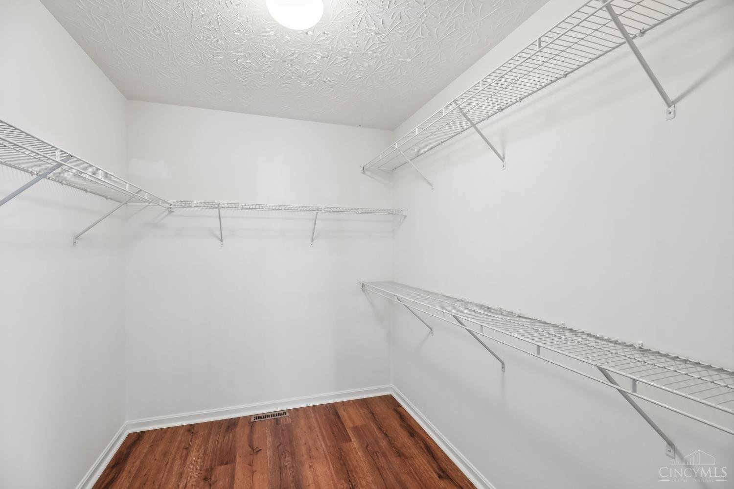 5798 Hawthorne Reserve Drive, Liberty Twp, OH, 45044 — photo 34