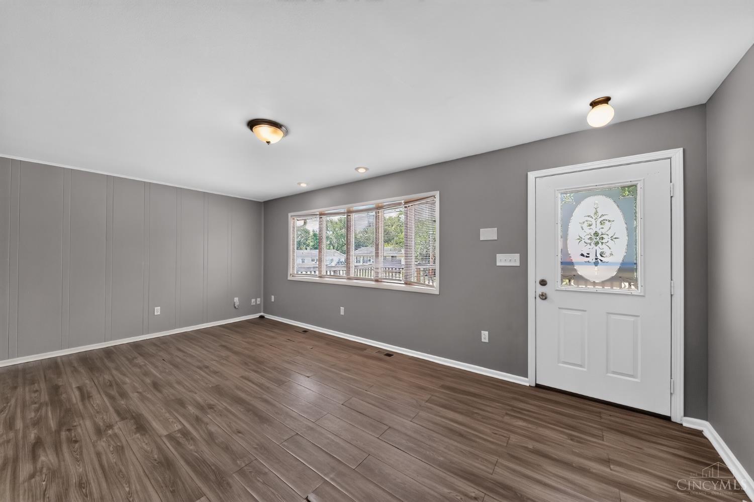 2574 Mariposa Street, Colerain Twp, OH, 45231 — photo 10