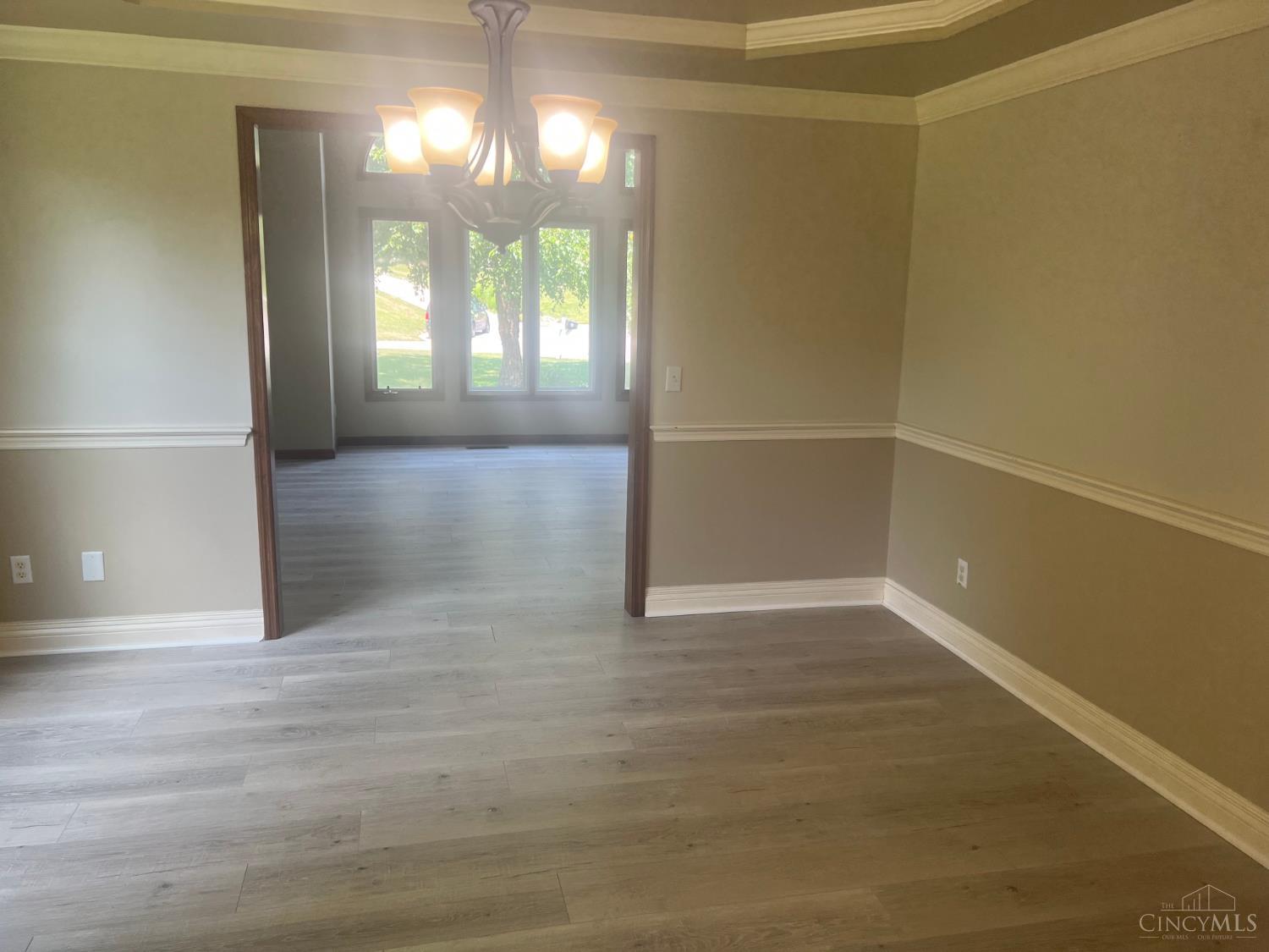8710 Foxdale Court, West Chester, OH, 45069 — photo 10