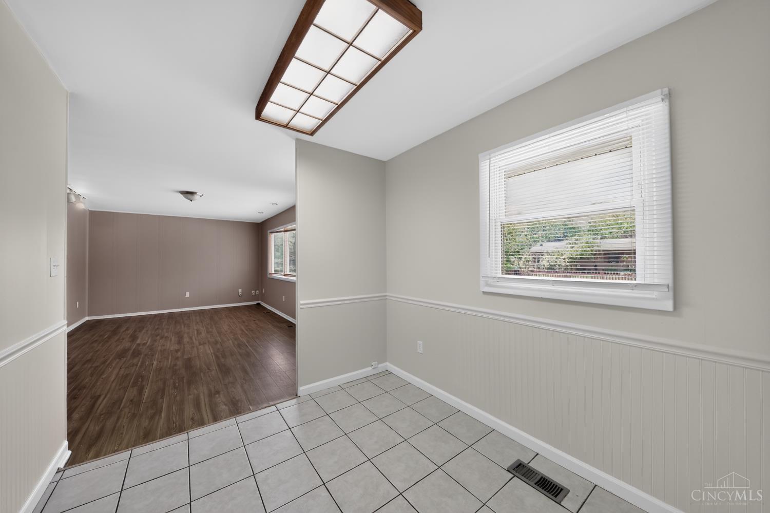 2574 Mariposa Street, Colerain Twp, OH, 45231 — photo 16