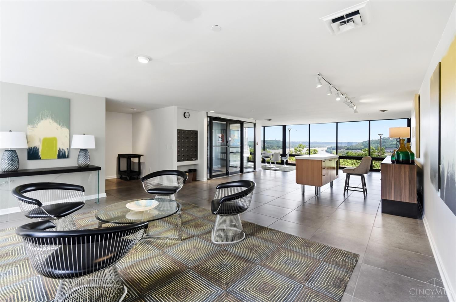 415 Bond Place #4C, Cincinnati, OH, 45206 — photo 57