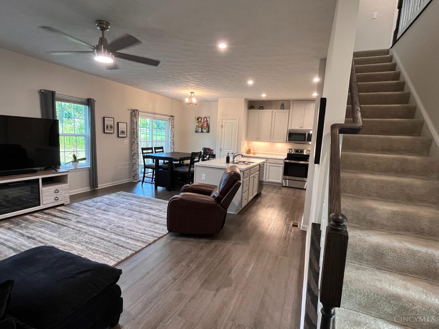 2944 Cardiff Court, Fairfield Twp, OH, 45011 — photo 9