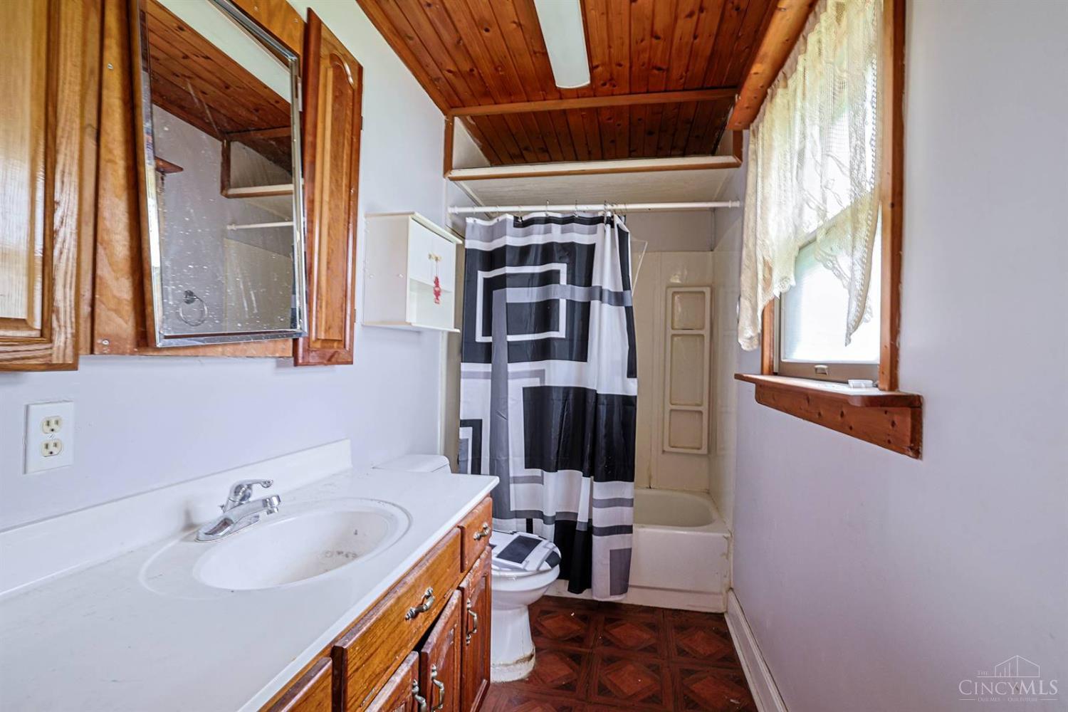 6636 Fairpark Avenue, Cincinnati, OH, 45216 — photo 11