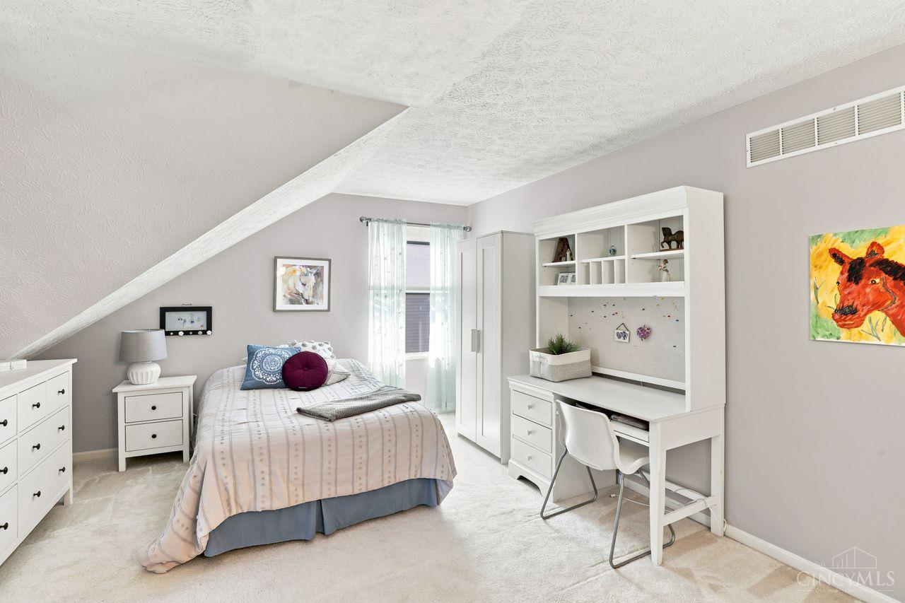 8843 Steeplechase Way, West Chester, OH, 45069 — photo 21