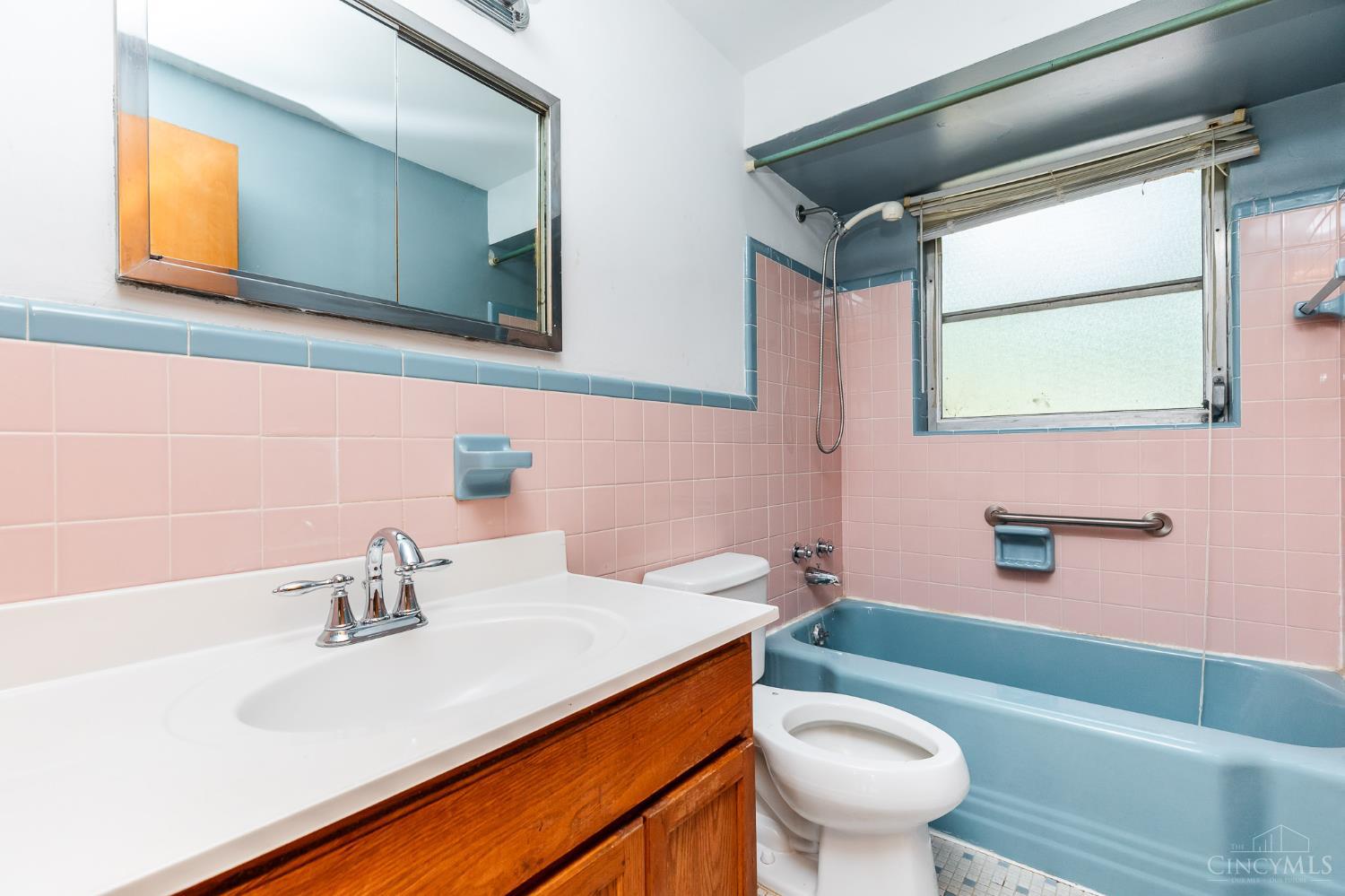 3422 Bassett Road, Cincinnati, OH, 45205 — photo 14