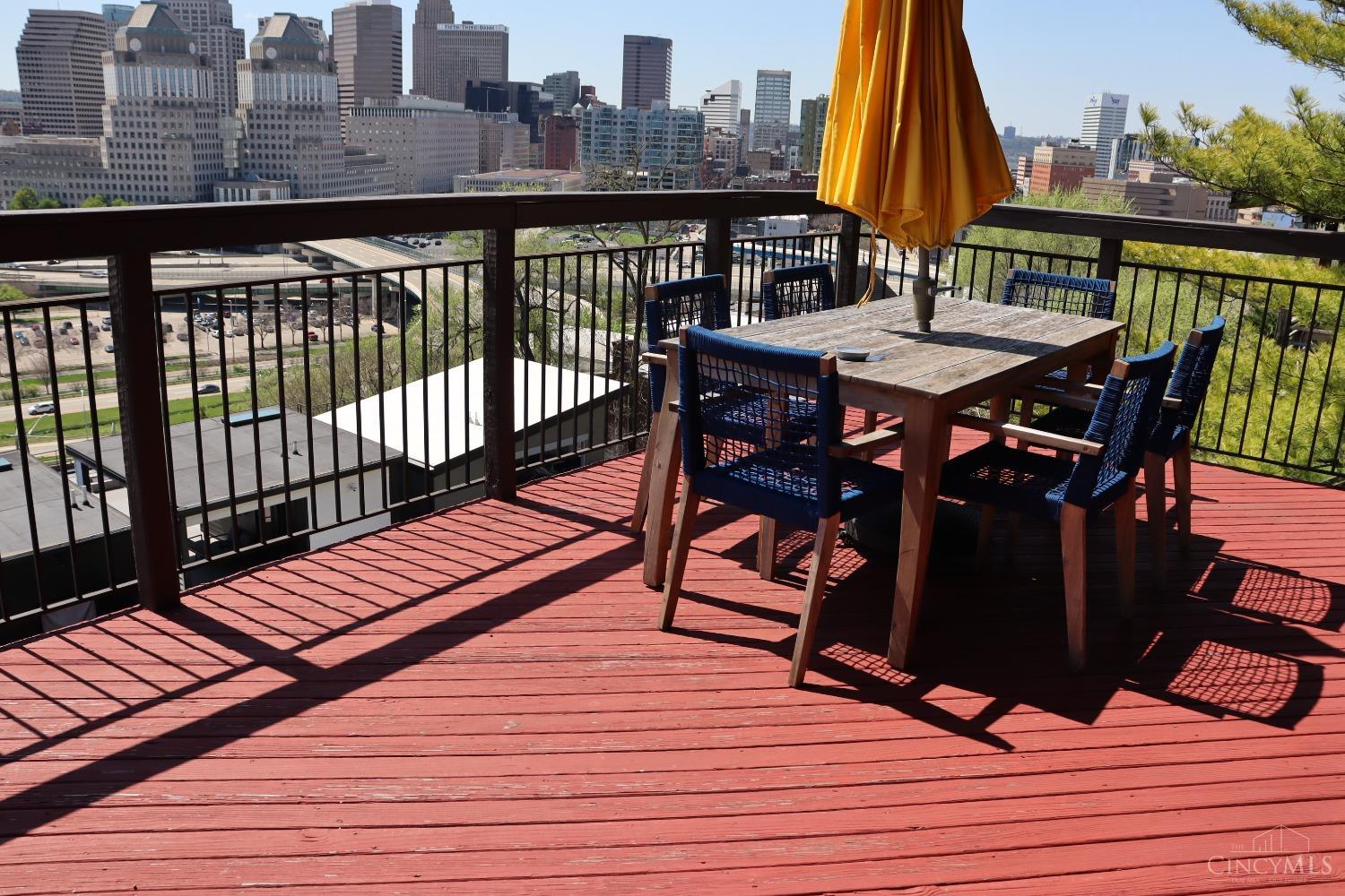 399 Oregon Street, Cincinnati, OH, 45202 — photo 6
