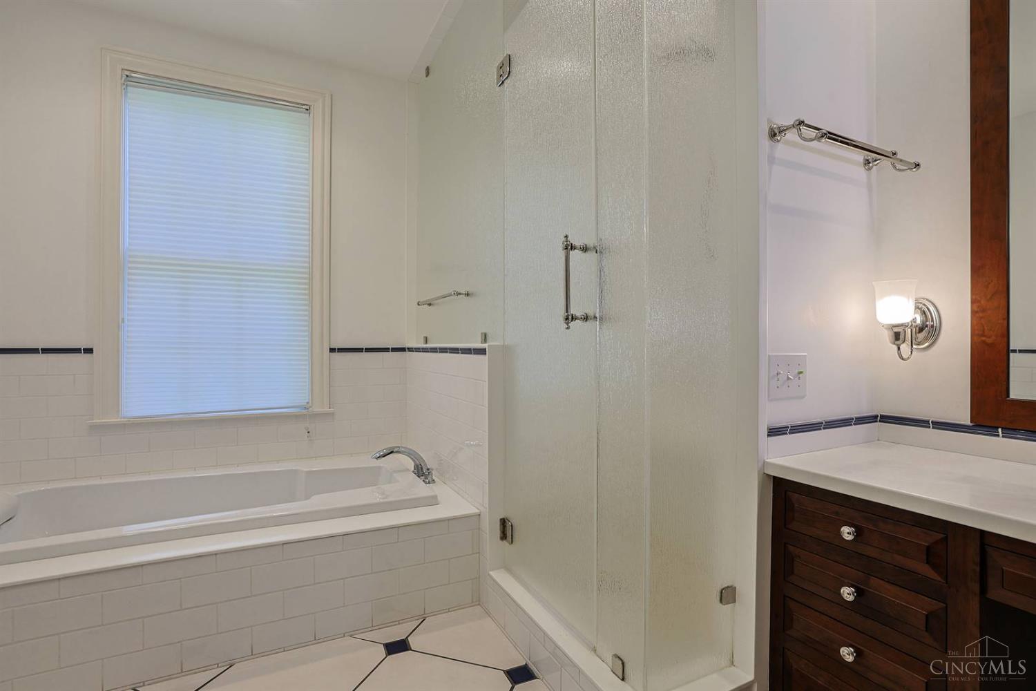 5 Linden Lane, Wyoming, OH, 45215 — photo 42
