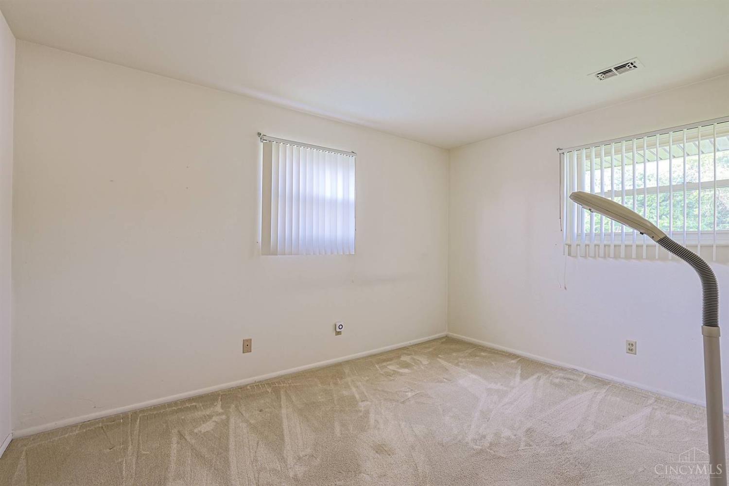 942 Mohawk Trail, Milford, OH, 45150 — photo 16