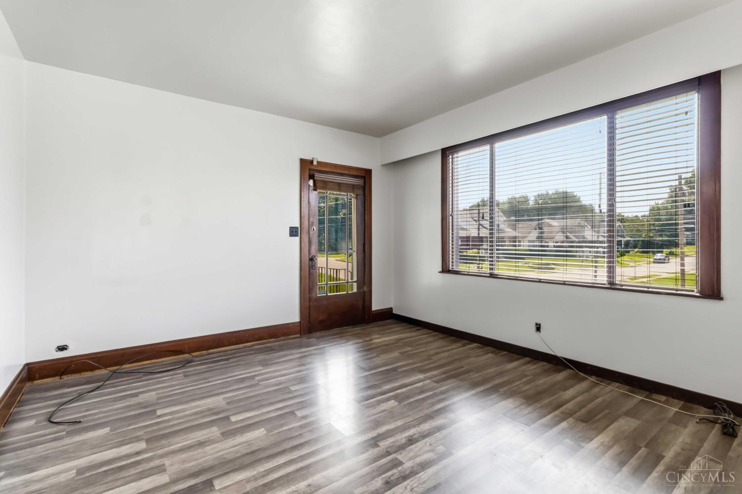 3606 Homelawn Avenue, Cheviot, OH, 45211 — photo 6