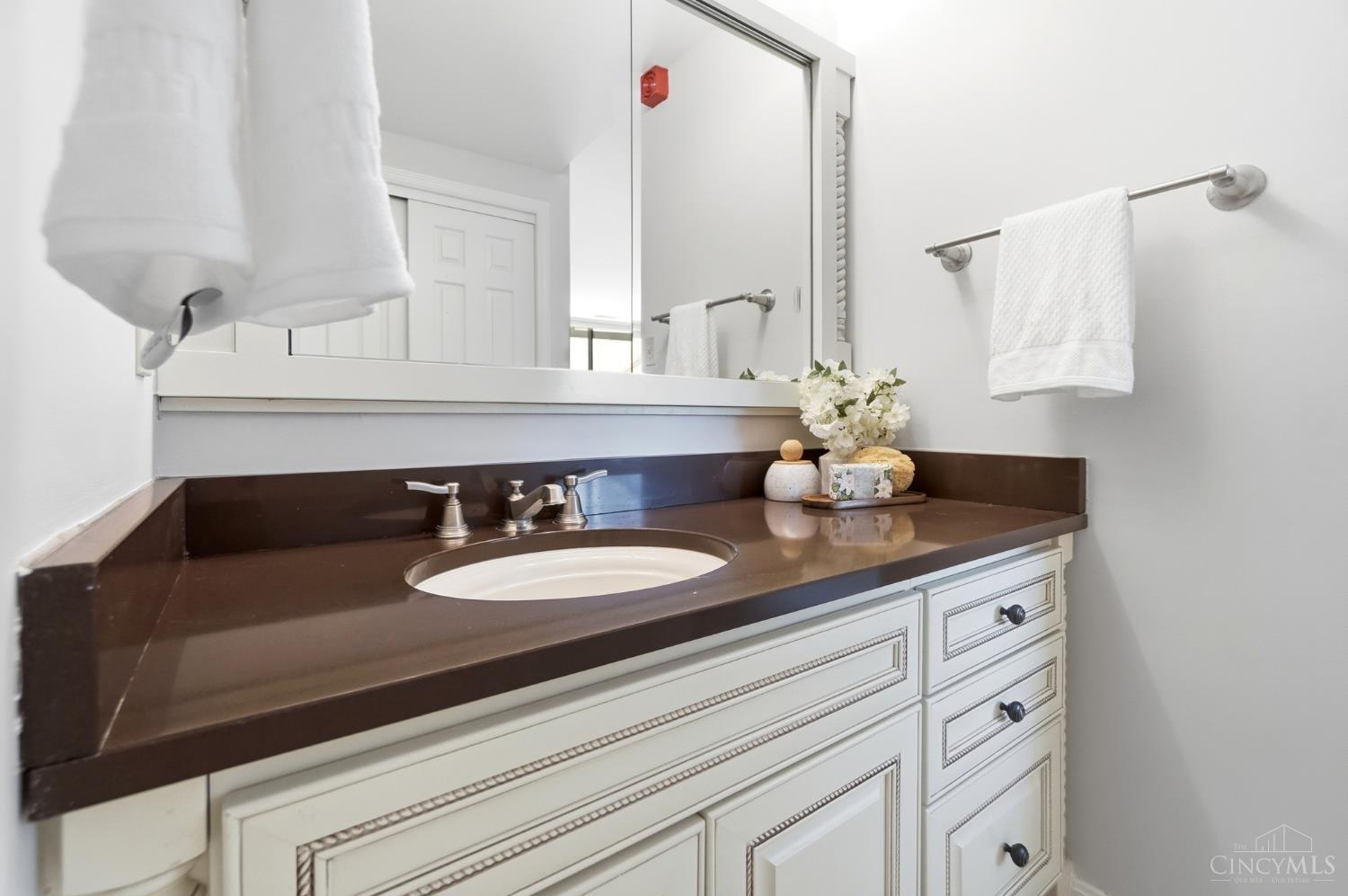 415 Bond Place #4C, Cincinnati, OH, 45206 — photo 29