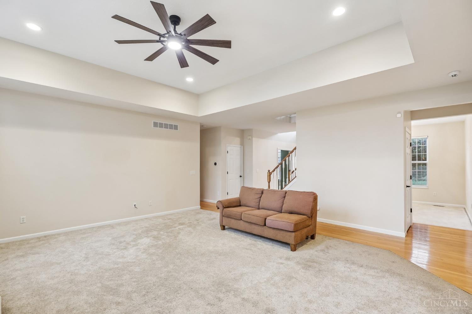 5798 Hawthorne Reserve Drive, Liberty Twp, OH, 45044 — photo 11