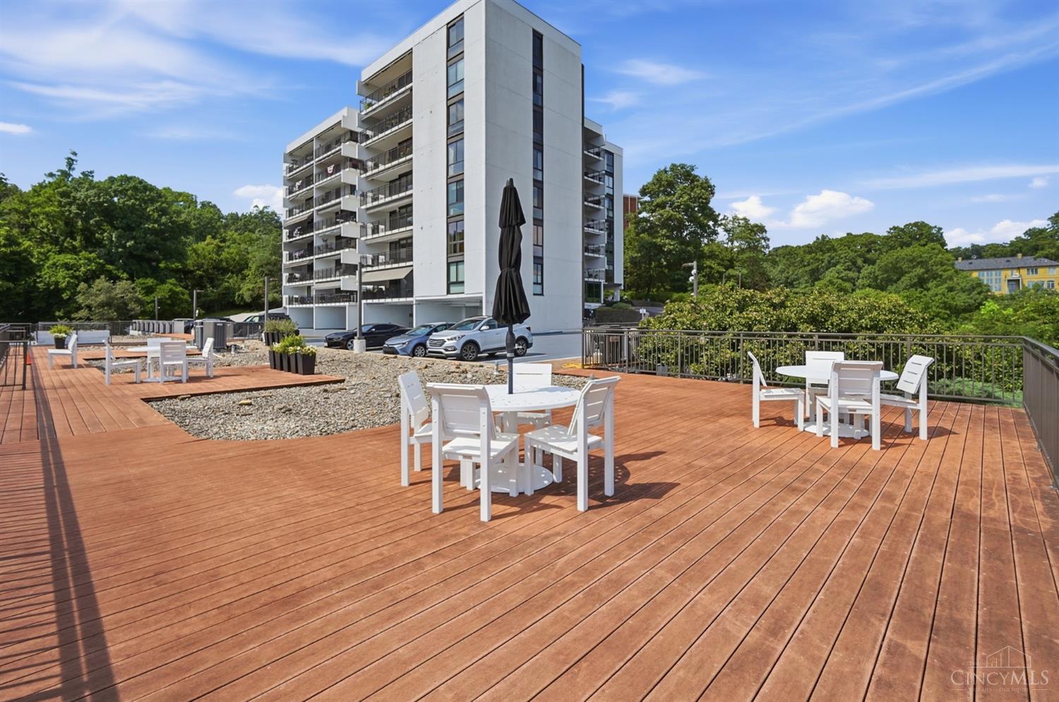 415 Bond Place #4C, Cincinnati, OH, 45206 — photo 69