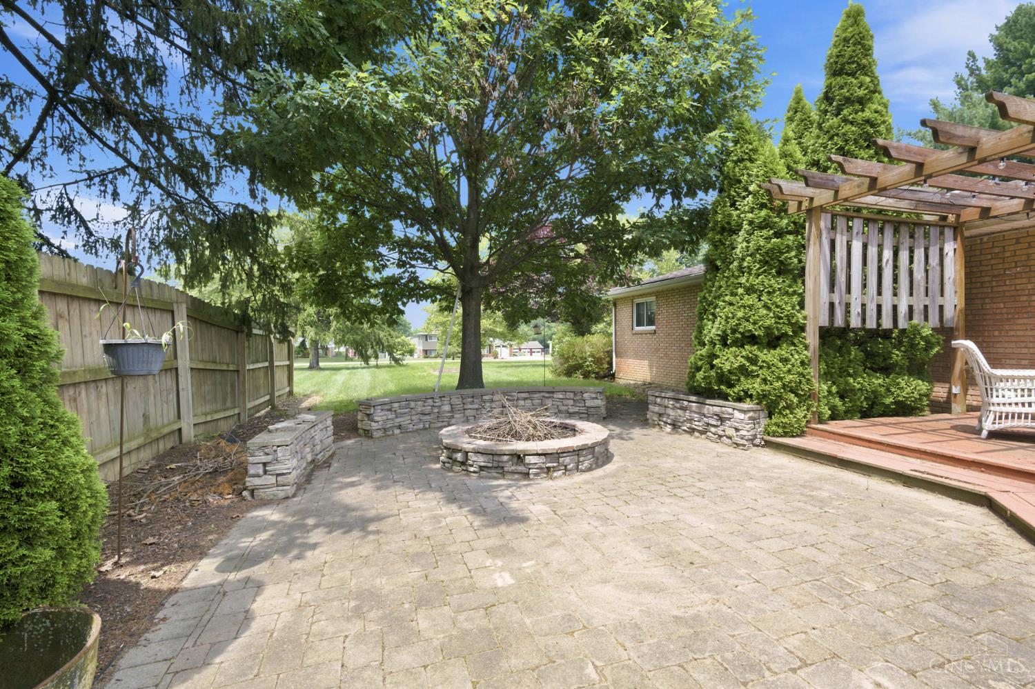 4555 Ross Avenue, Franklin Twp, OH, 45005 — photo 23