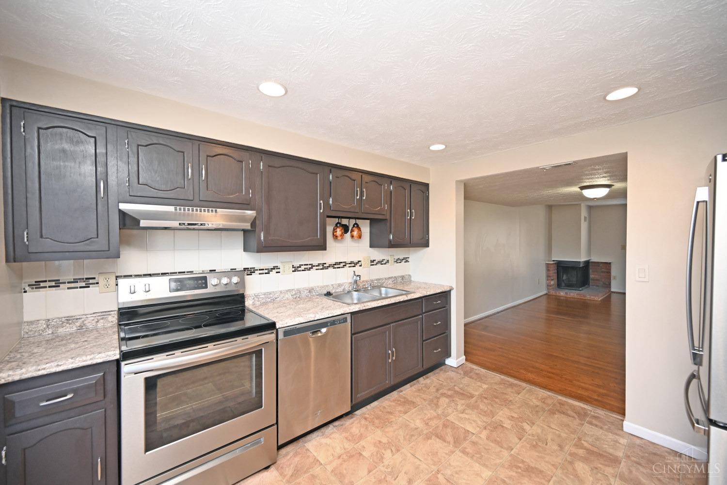 985 Woodlyn Drive, Anderson Twp, OH, 45230 — photo 15