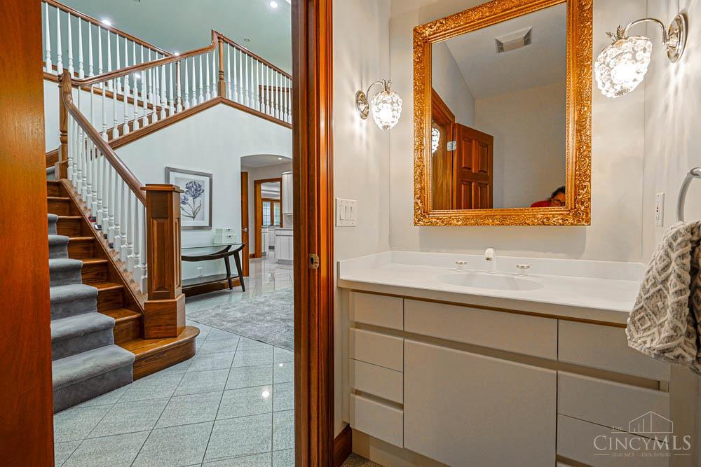 8625 Fawnmeadow Lane, Indian Hill, OH, 45242 — photo 16
