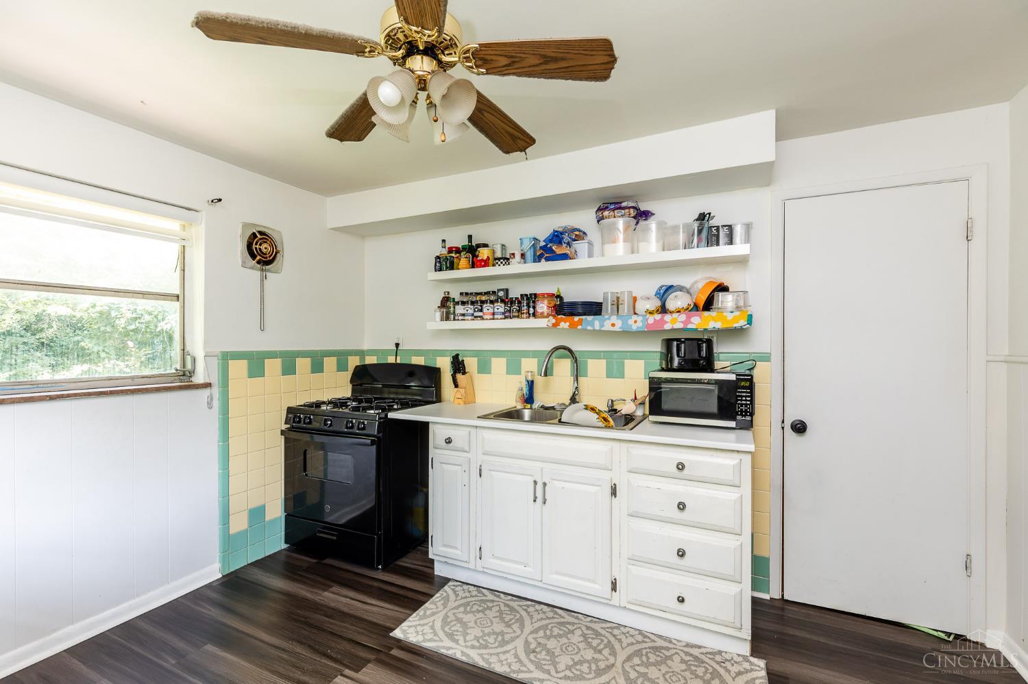3422 Bassett Road, Cincinnati, OH, 45205 — photo 4