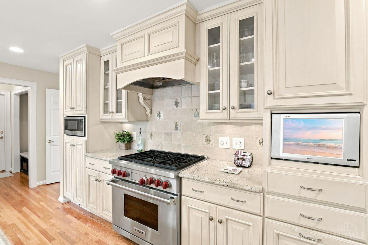 9786 Bennington Drive, West Chester, OH, 45241 — photo 21