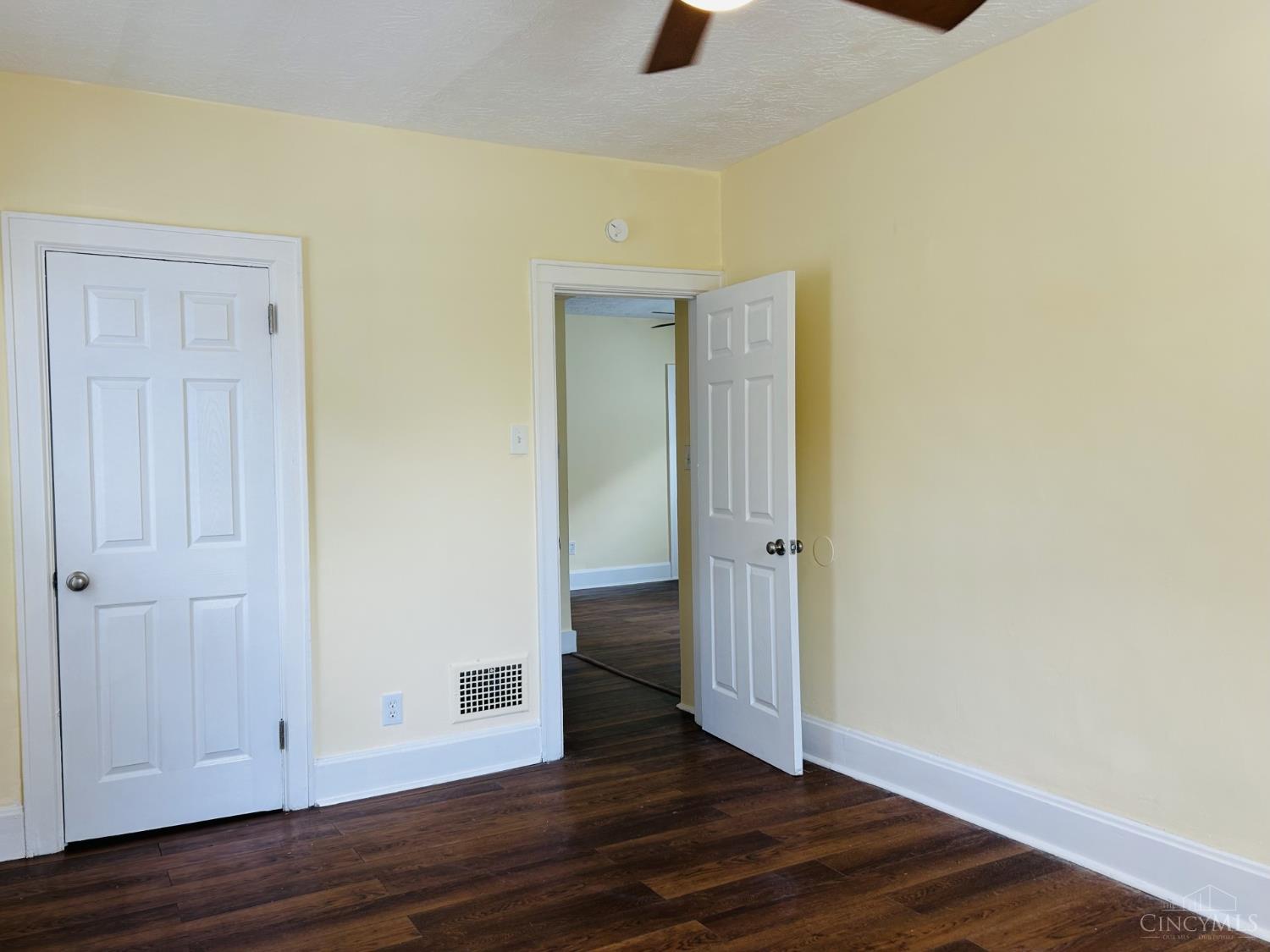 1922 Dalewood Place, Cincinnati, OH, 45237 — photo 8