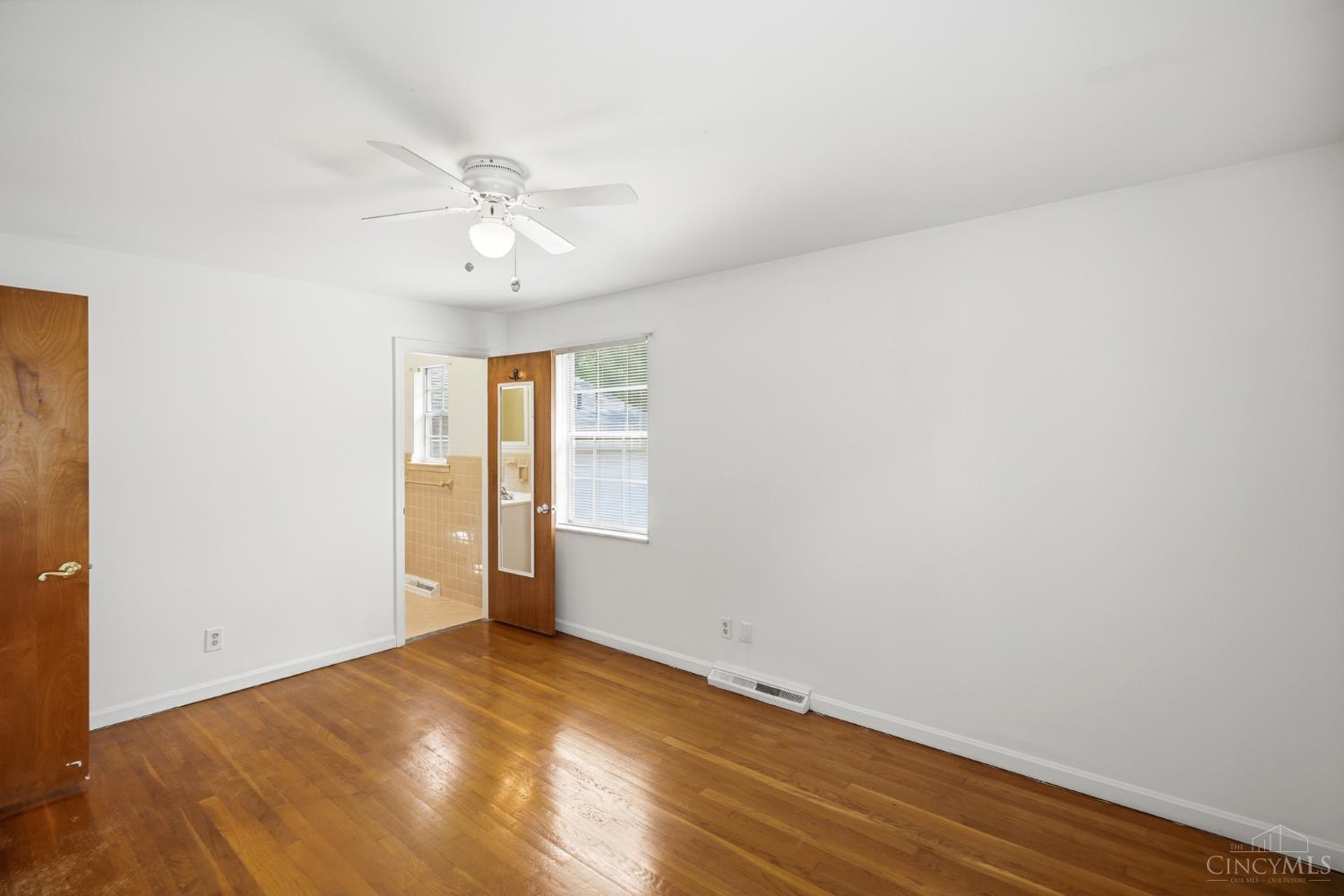 830 Sunderland Drive, Anderson Twp, OH, 45255 — photo 25