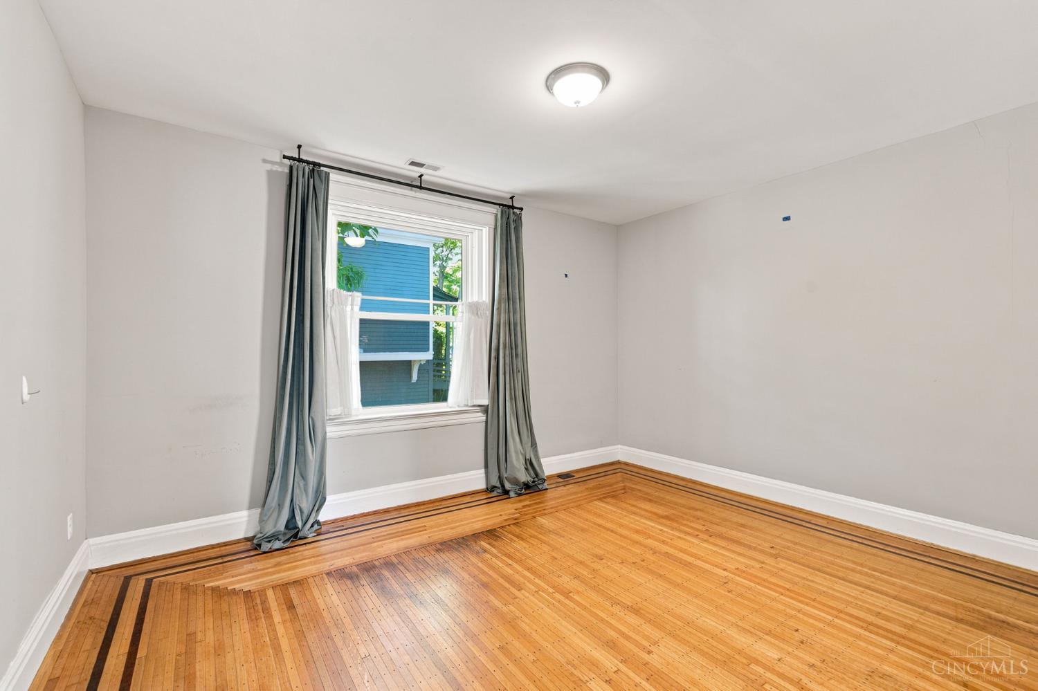 3229 Woodburn Avenue, Cincinnati, OH, 45207 — photo 37