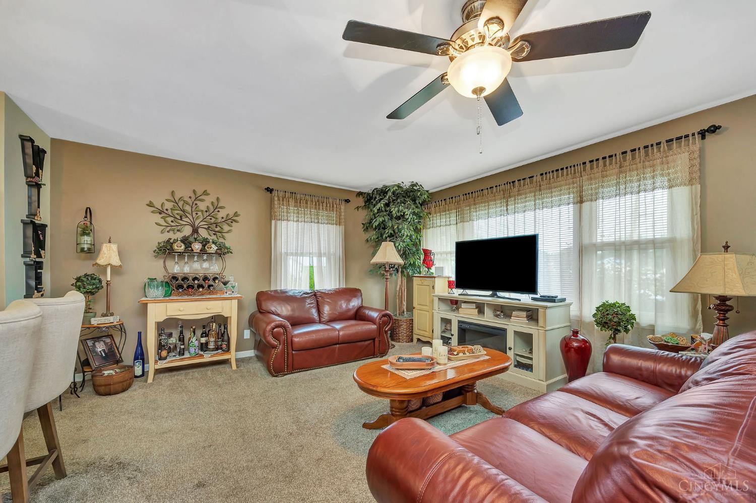 4th image of 421 Hamilton St, West College Corner, IN 47003 | MLS# 1887879