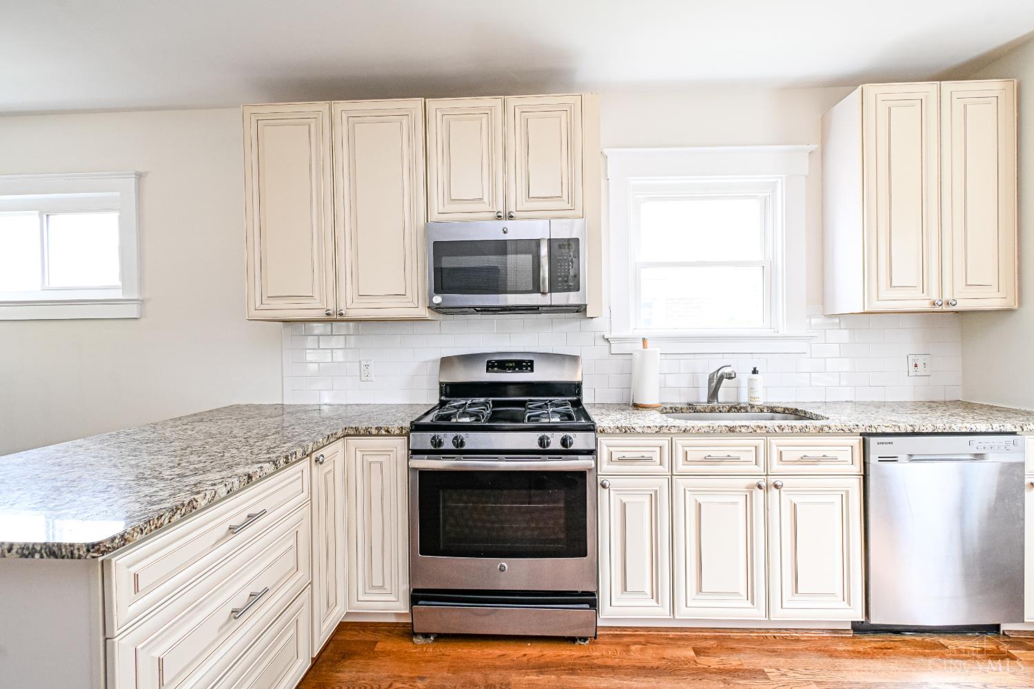 3618 Barberry Avenue, Cincinnati, OH, 45207 — photo 9