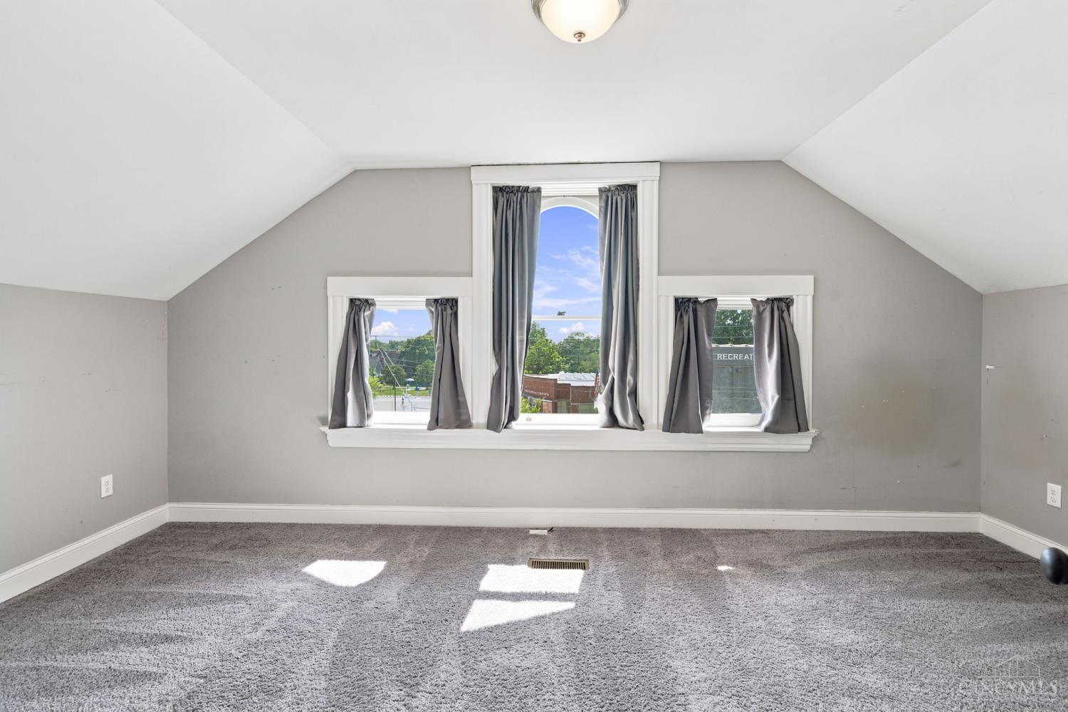 3229 Woodburn Avenue, Cincinnati, OH, 45207 — photo 45