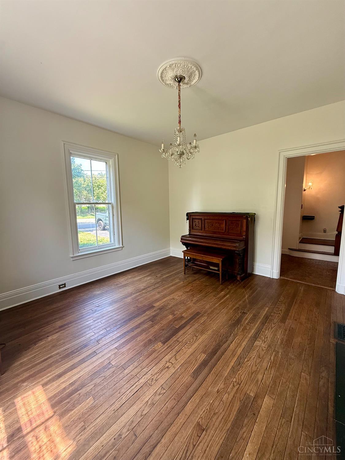 900 Troy Avenue, Glendale, OH, 45246 — photo 8