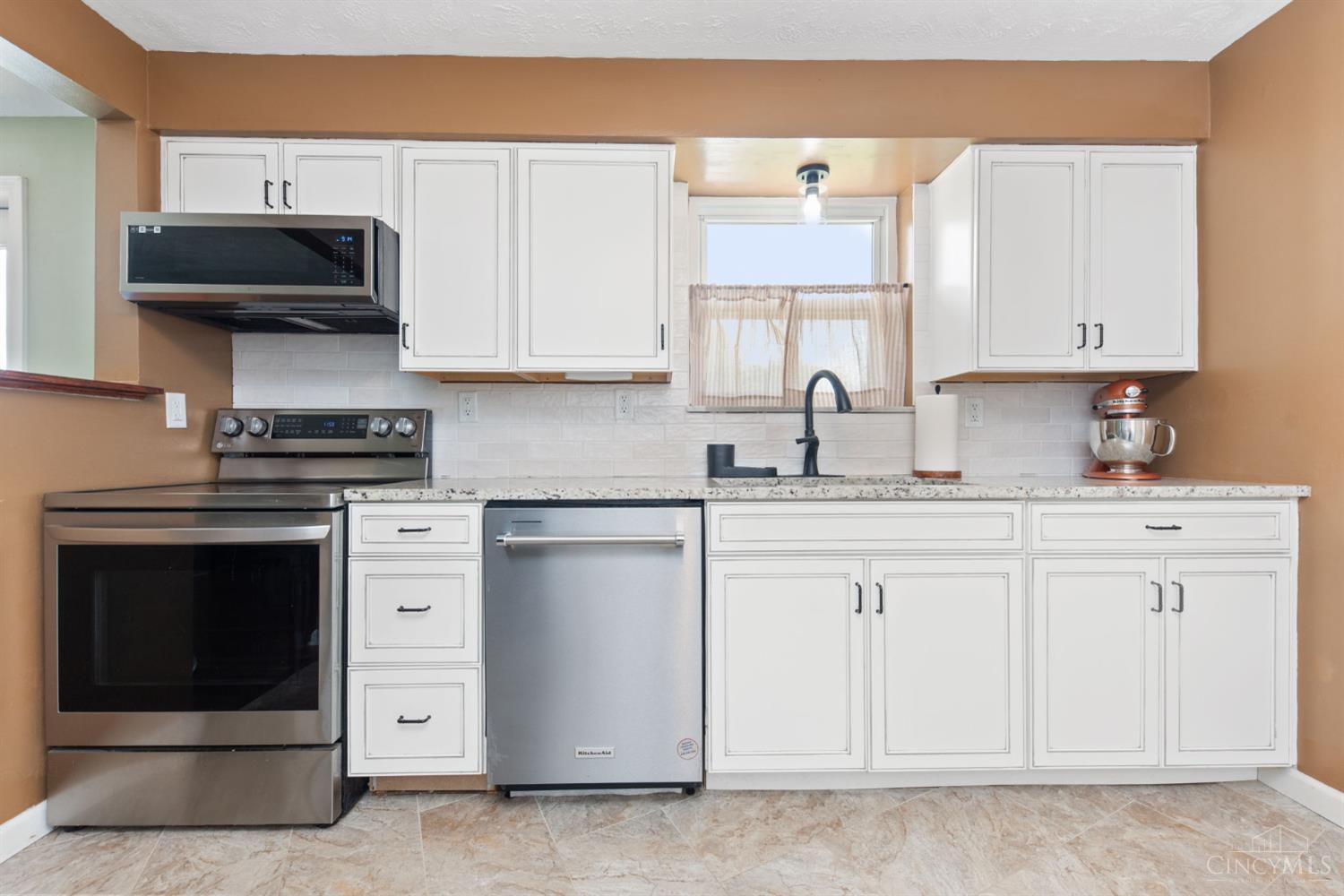 590 Dorgene Lane, Union Twp, OH, 45244 — photo 9