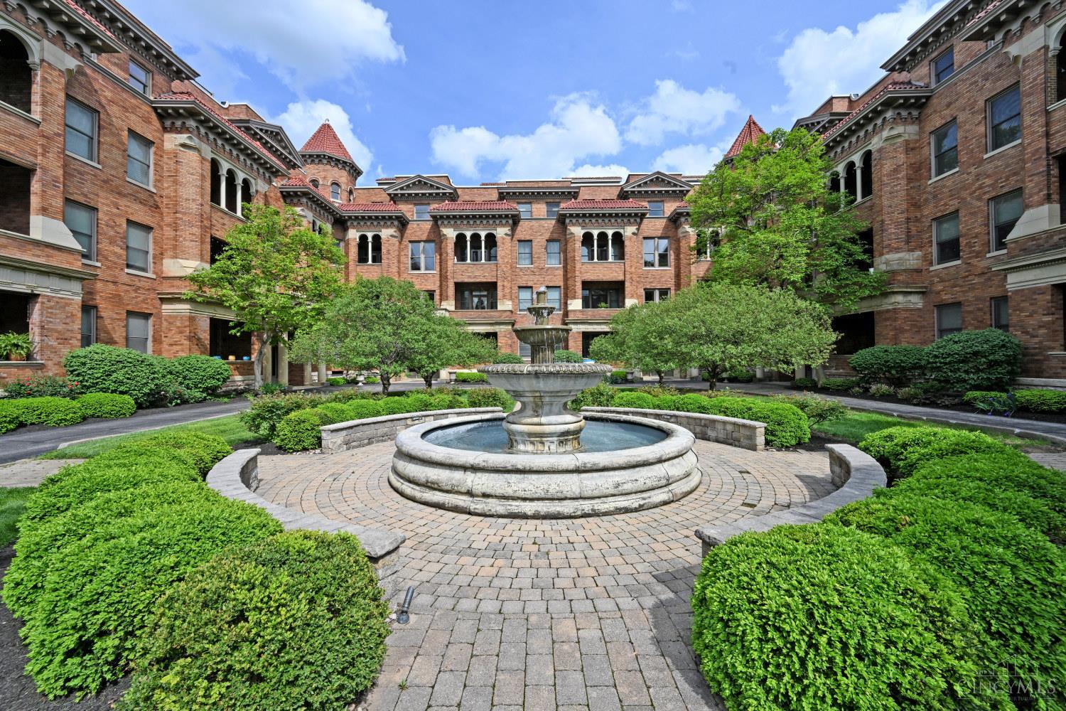 2356 Park Avenue #10, Cincinnati, OH, 45206