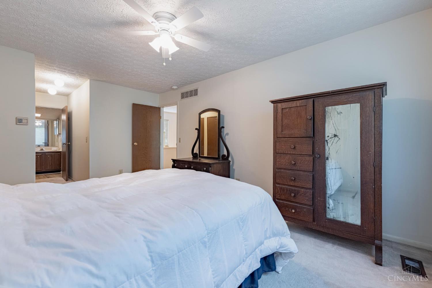 992 Walnut Court, Mason, OH, 45040 — photo 18