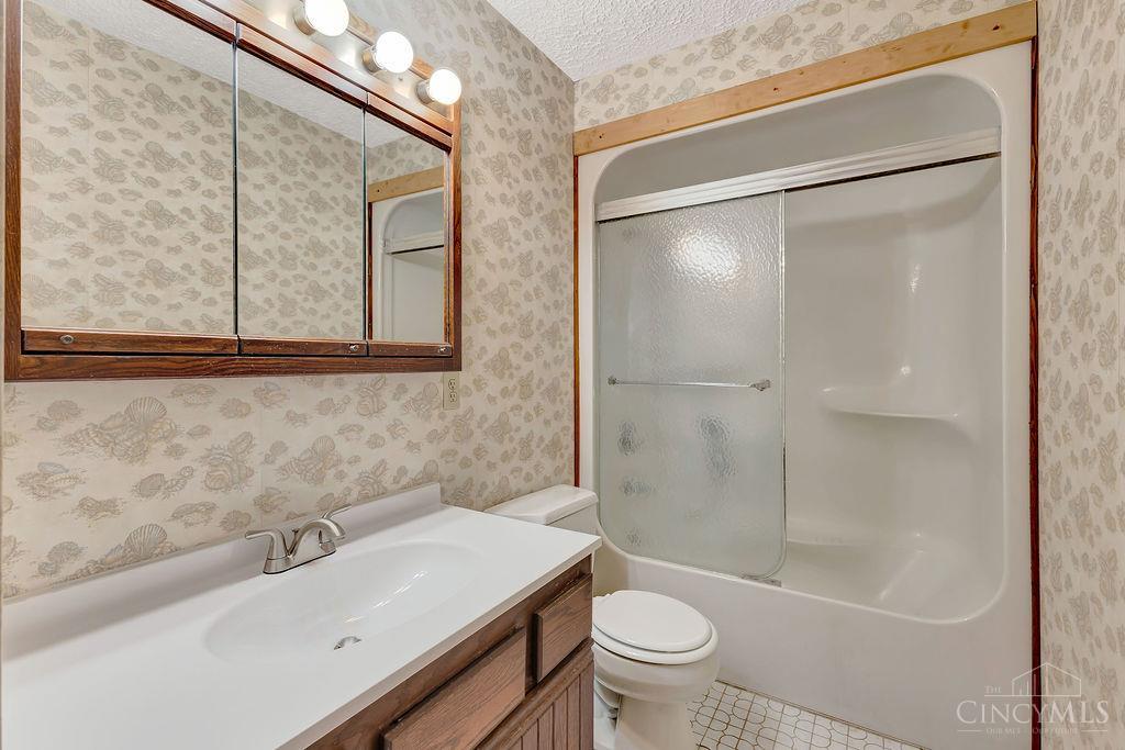 5517 Karen Avenue, Green Twp, OH, 45248 — photo 23