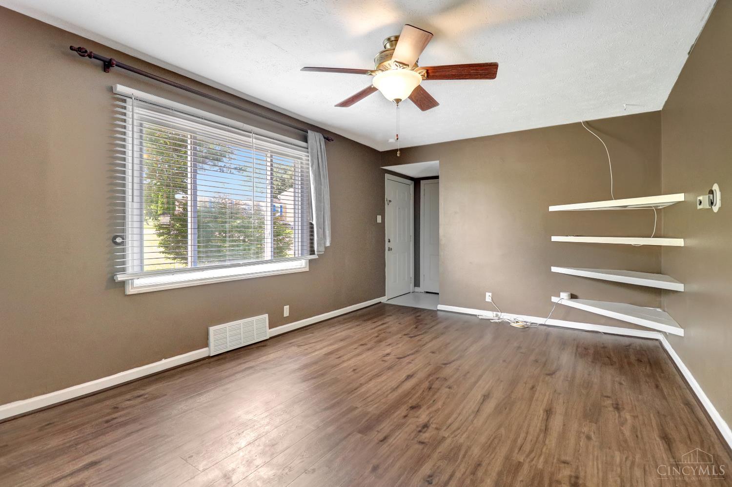 4072 West Fork Road, Green Twp, OH, 45247 — photo 6