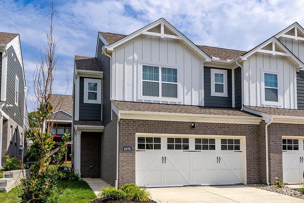 4976 Pebble Ct, Liberty Twp, OH, 45011 — photo 2