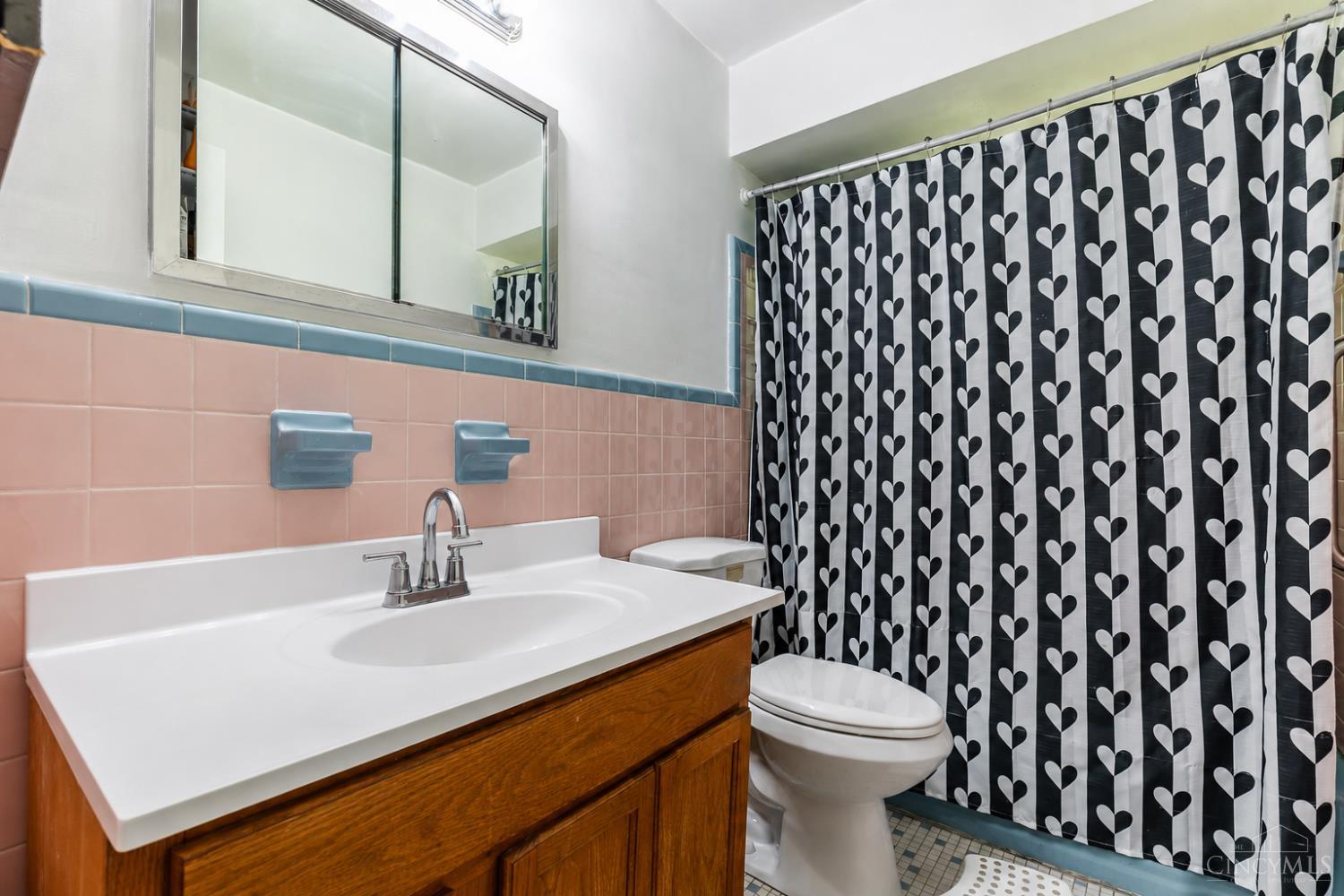 3422 Bassett Road, Cincinnati, OH, 45205 — photo 23
