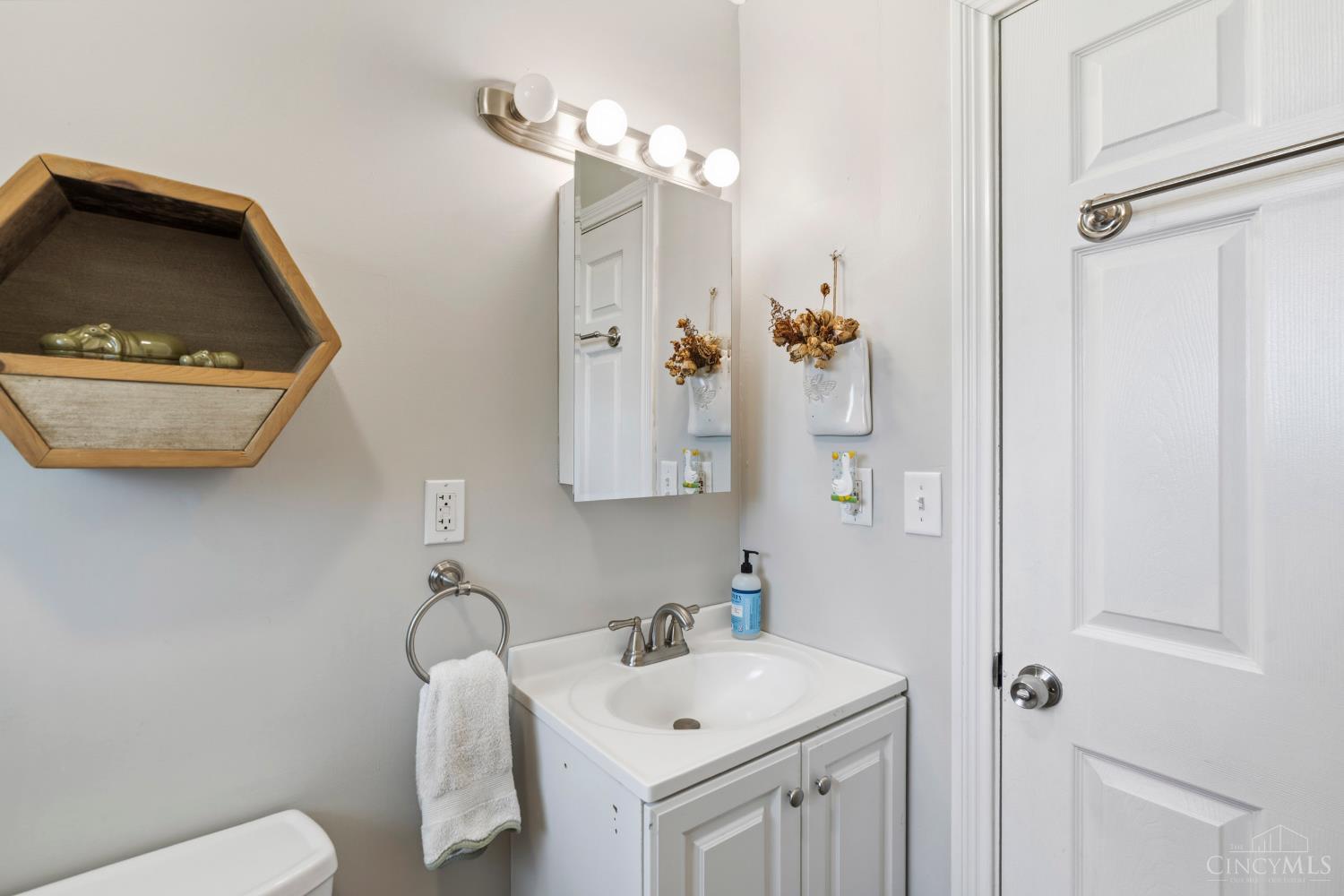 6245 Blackburn Drive, Miami Twp, OH, 45140 — photo 18