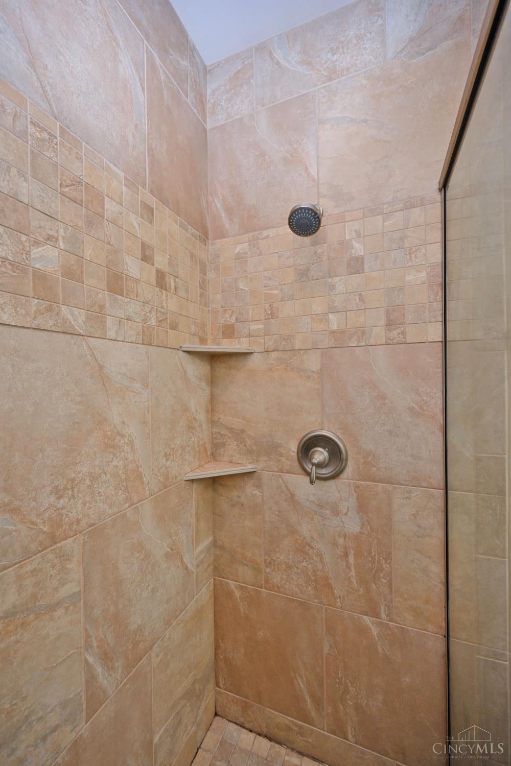 2356 Park Avenue #10, Cincinnati, OH, 45206 — photo 25