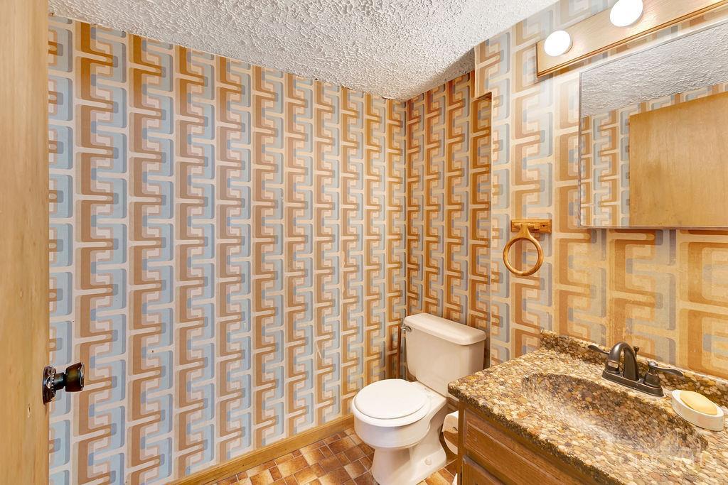 5517 Karen Avenue, Green Twp, OH, 45248 — photo 28