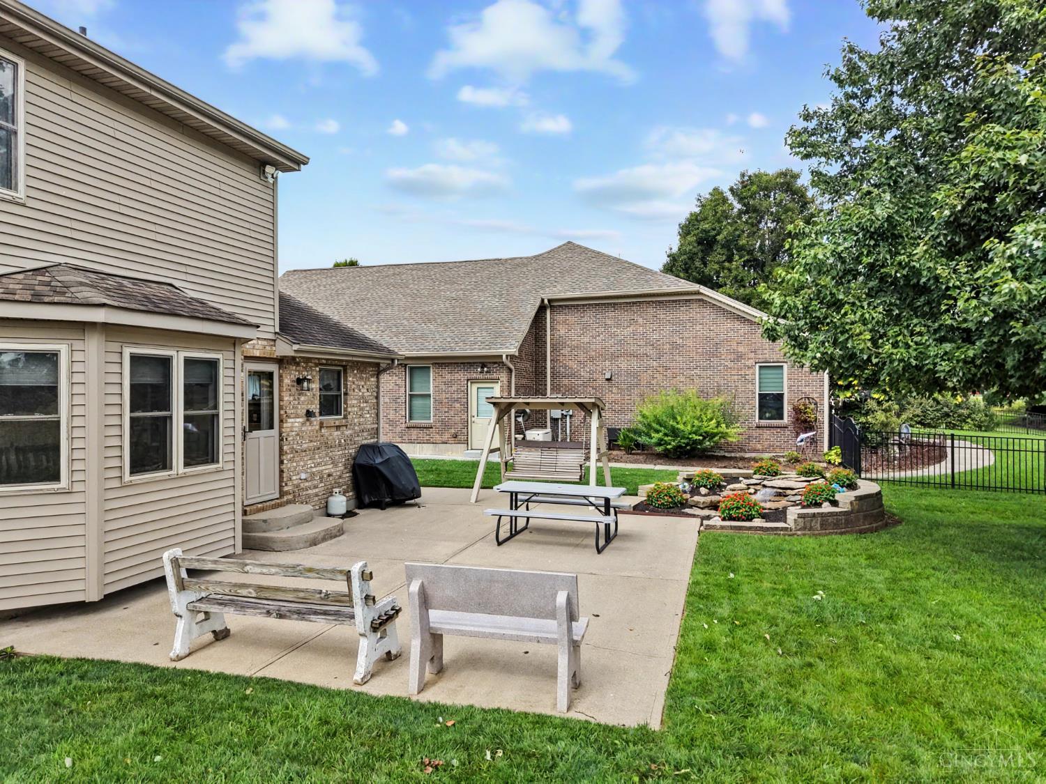 320 Harmony Drive, Harrison, OH, 45030 — photo 9