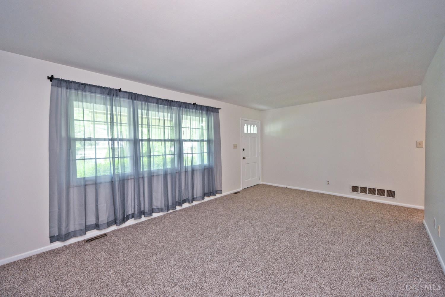 1582 Turquoise Drive, Anderson Twp, OH, 45255 — photo 8