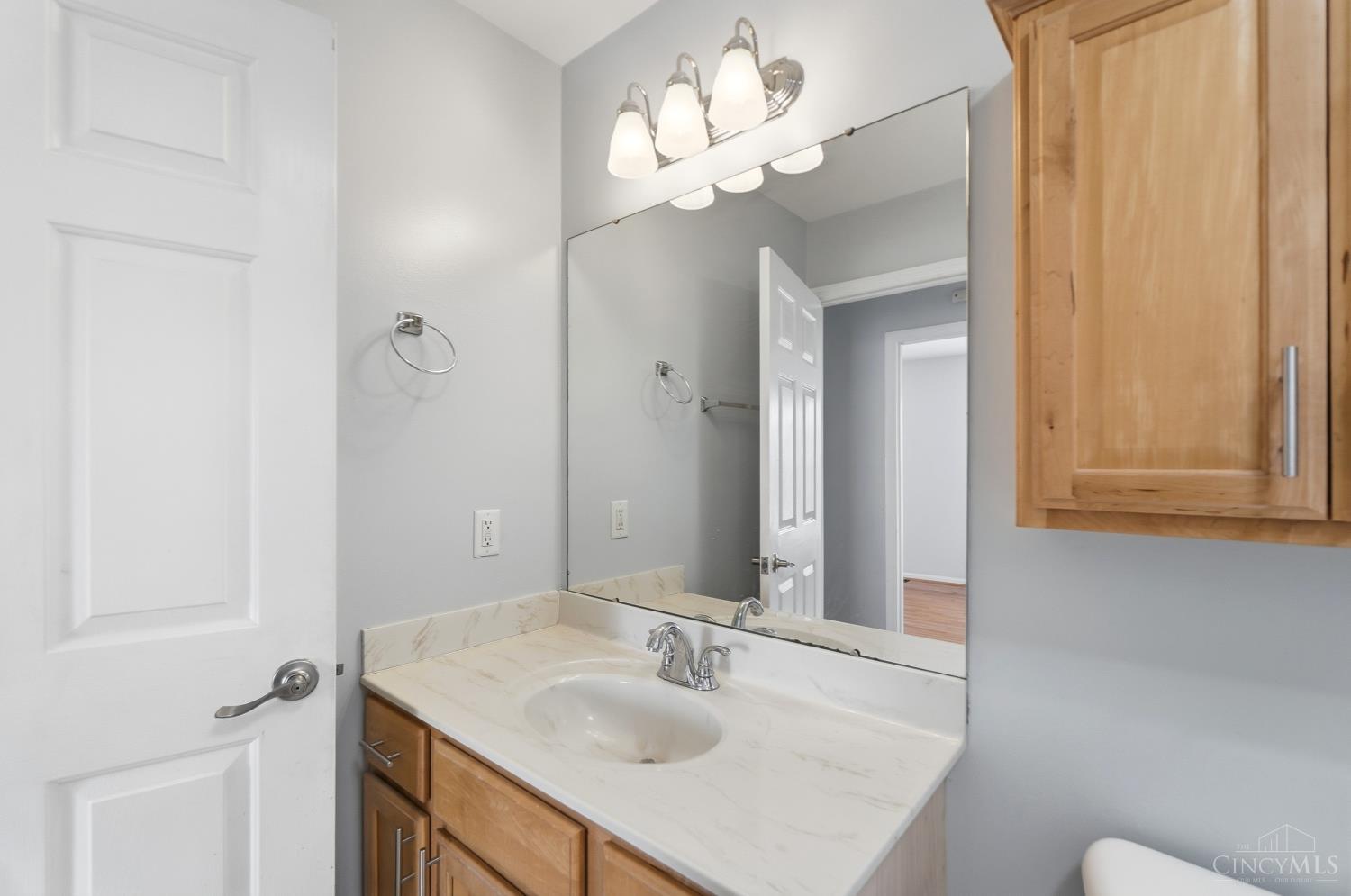 2580 Riverside Drive, Cincinnati, OH, 45202 — photo 27