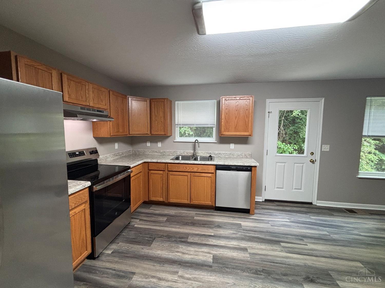 406 Mcewing Drive, Lockland, OH, 45215 — photo 7