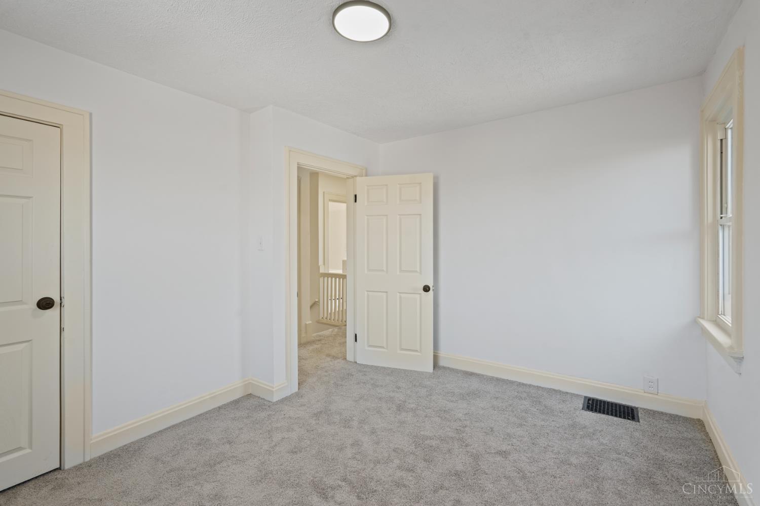 2217 Crane Avenue, Cincinnati, OH, 45207 — photo 7